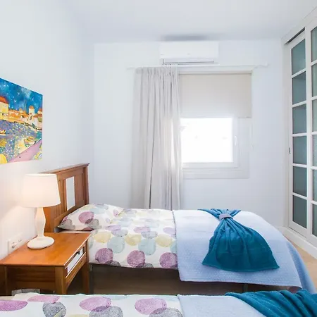 Violetta - Delightful 2 Bedroomed *