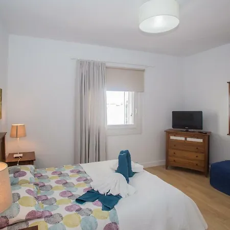 Violetta - Delightful 2 Bedroomed Villa