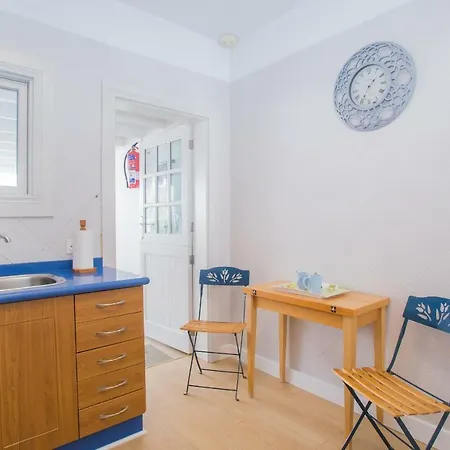 Violetta - Delightful 2 Bedroomed Playa Blanca (Lanzarote)