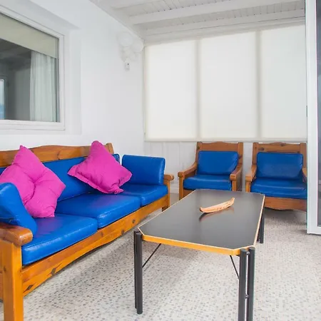 Villa Violetta - Delightful 2 Bedroomed Playa Blanca (Lanzarote)